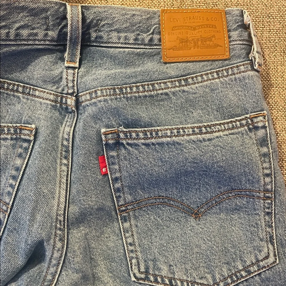 Levi's Relaxed Baggy Dad Blue Women’s Jeans - Picture 3 of 5